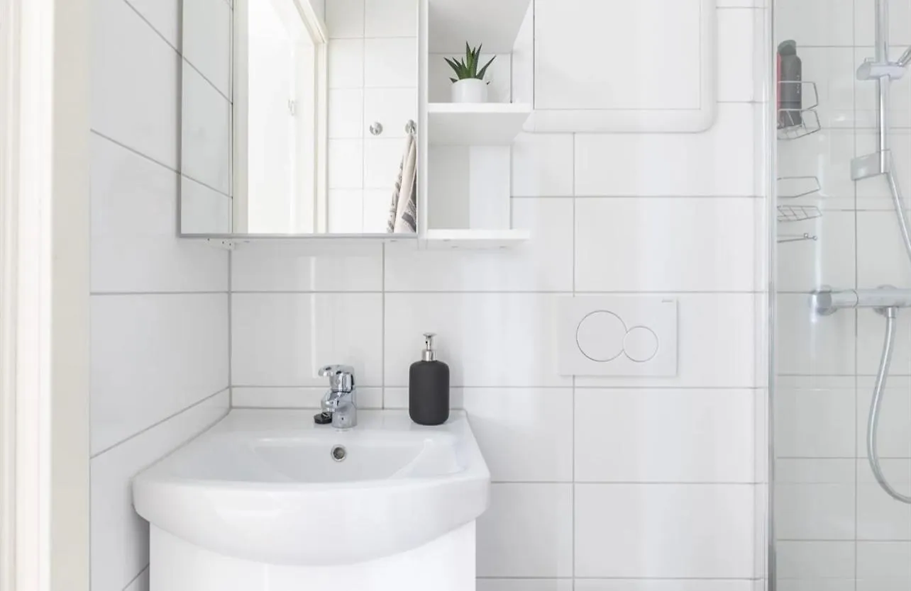 Modern Apartment Only 5 Minutes From City Centre Bergen 0*,